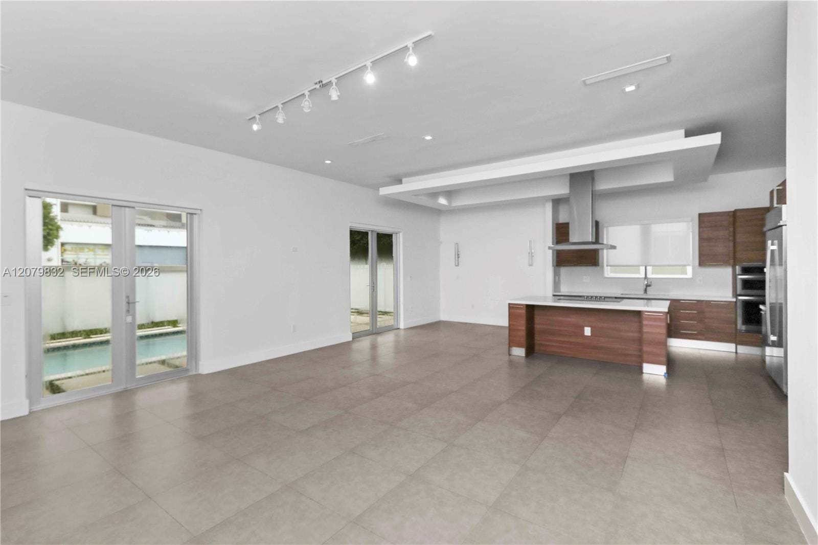 8249 NW 34th Drive — photo 8