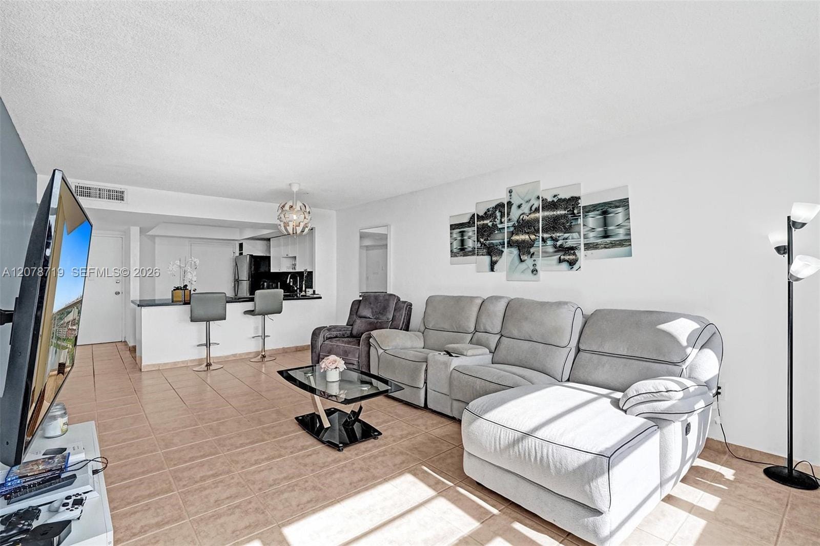 1351 NE Miami Gardens Drive 1504E — photo 4