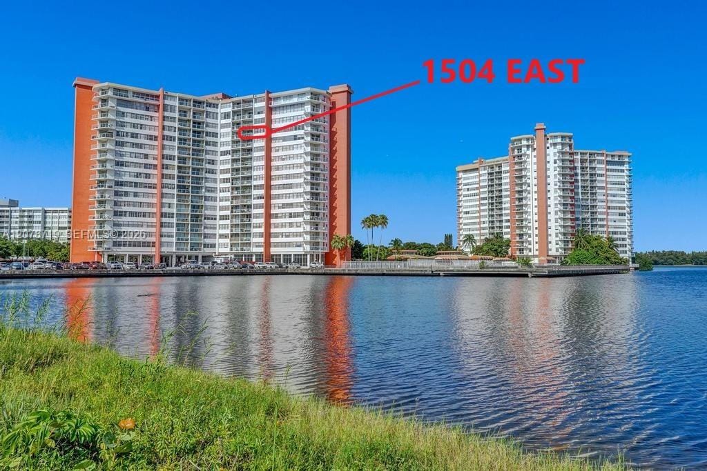 1351 NE Miami Gardens Drive 1504E, Miami, FL 33179