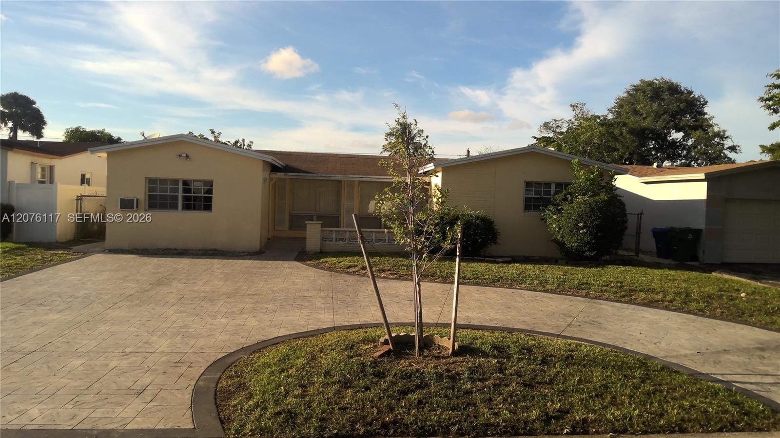 7829 Embassy Boulevard, Miramar, FL 33023