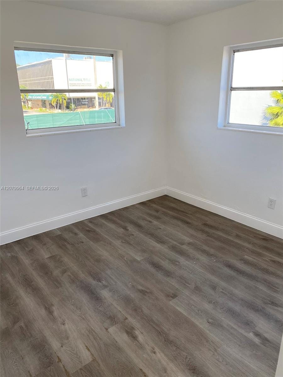 633 NW 23rd Court 2 — photo 9