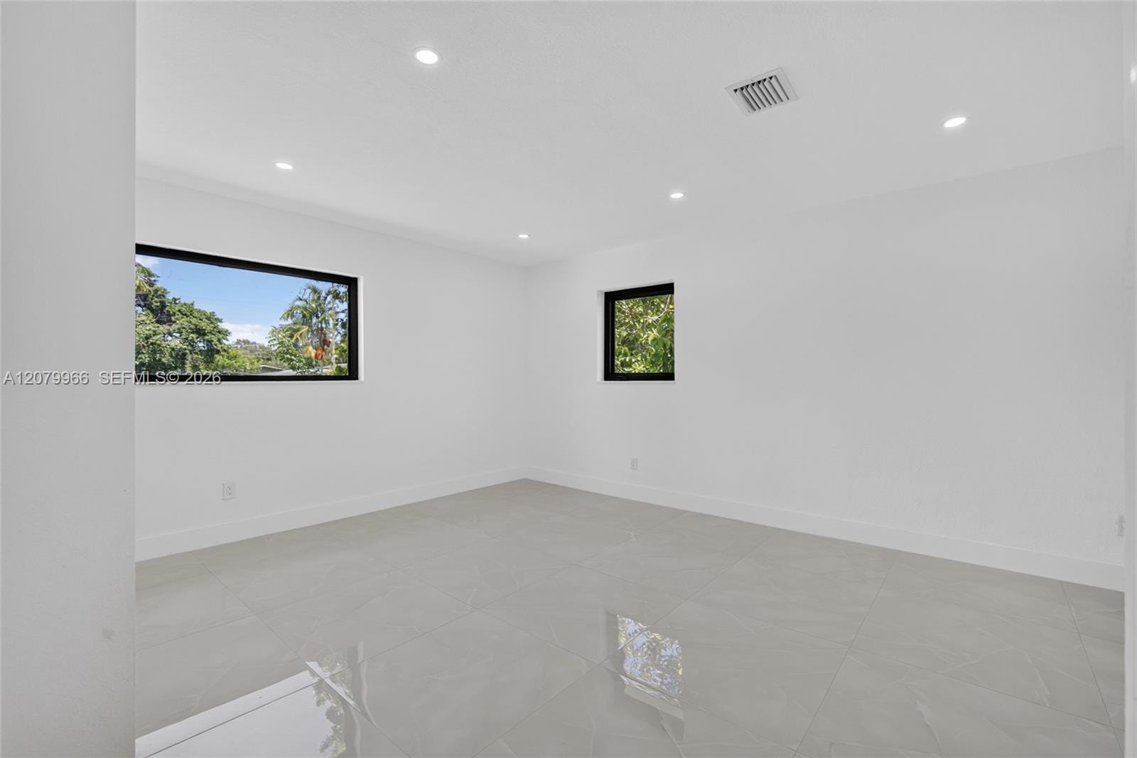1200 NE 204th Terrace, Miami, FL 33179 photo 22