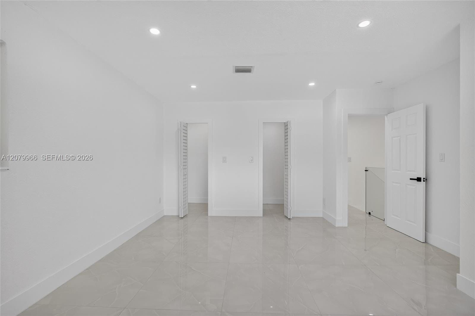 1200 NE 204th Terrace, Miami, FL 33179 photo 23