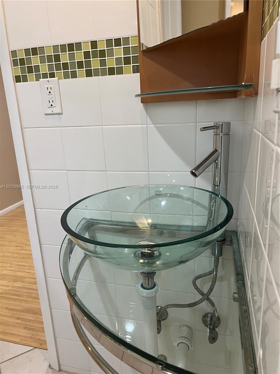 225 SE 16th Avenue 5 — photo 11