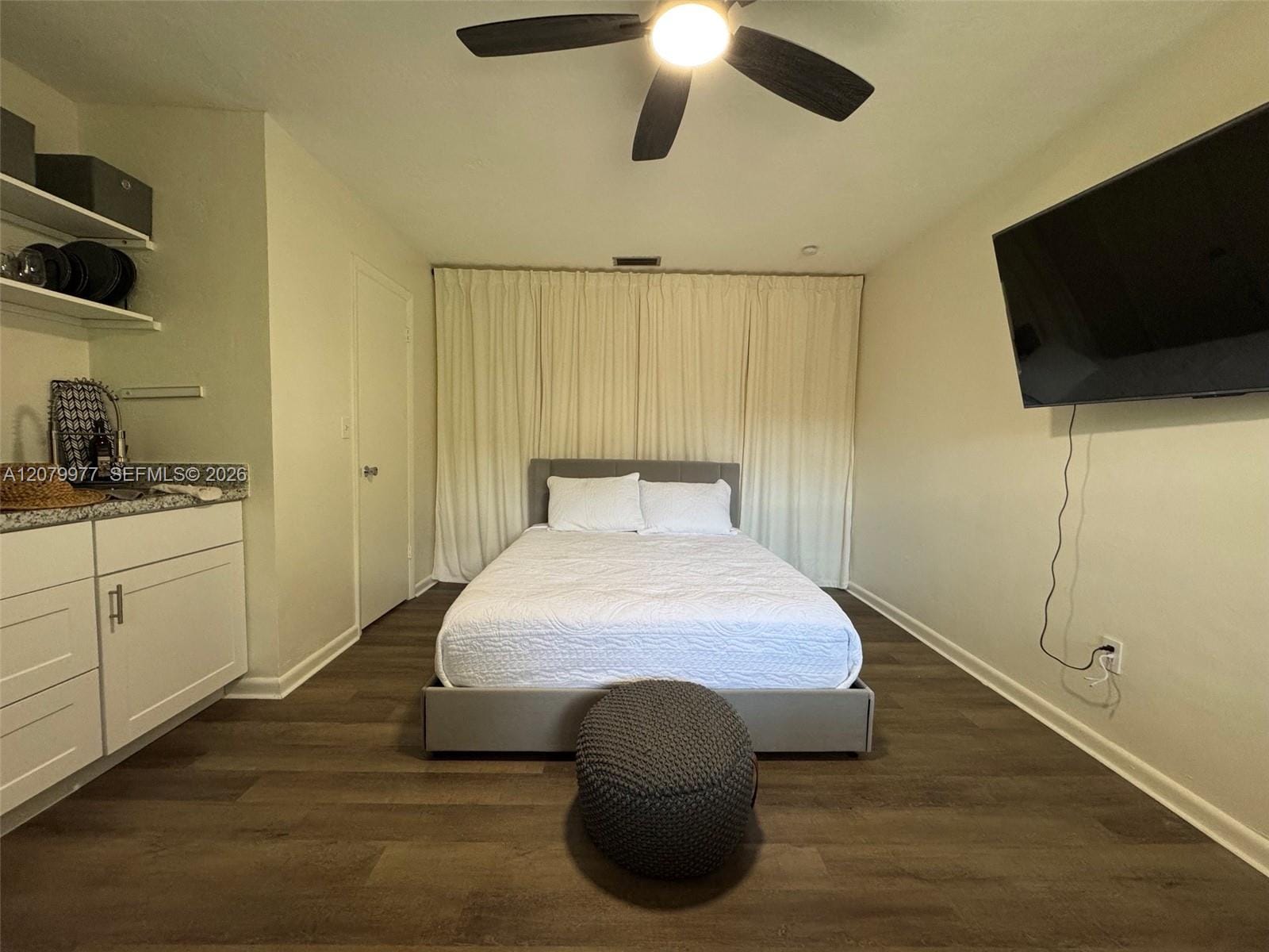 5639 Lincoln Street 3 — photo 3