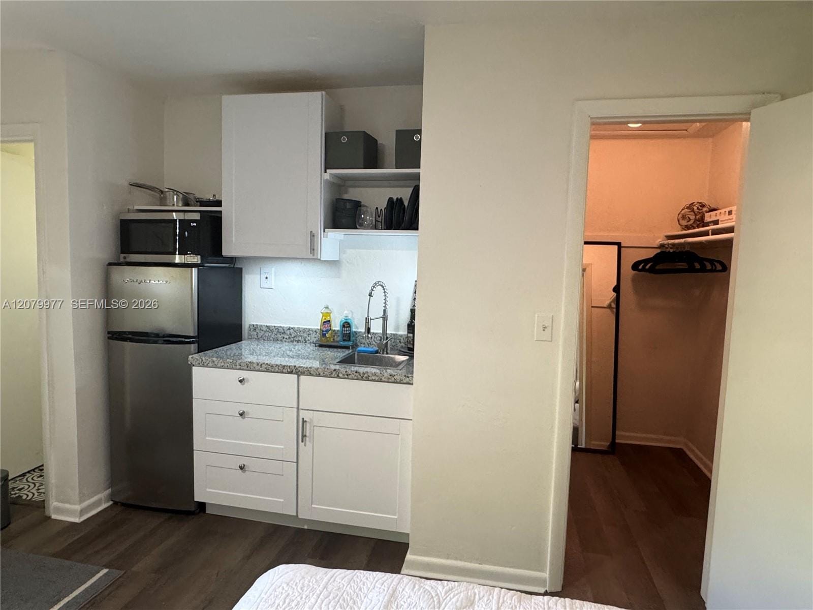 5639 Lincoln Street 3 — photo 5