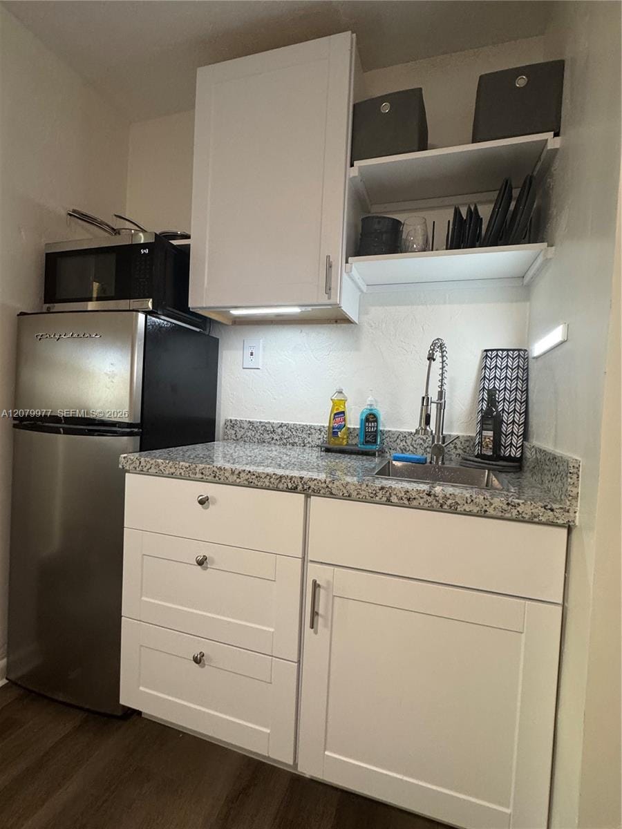 5639 Lincoln Street 3 — photo 9