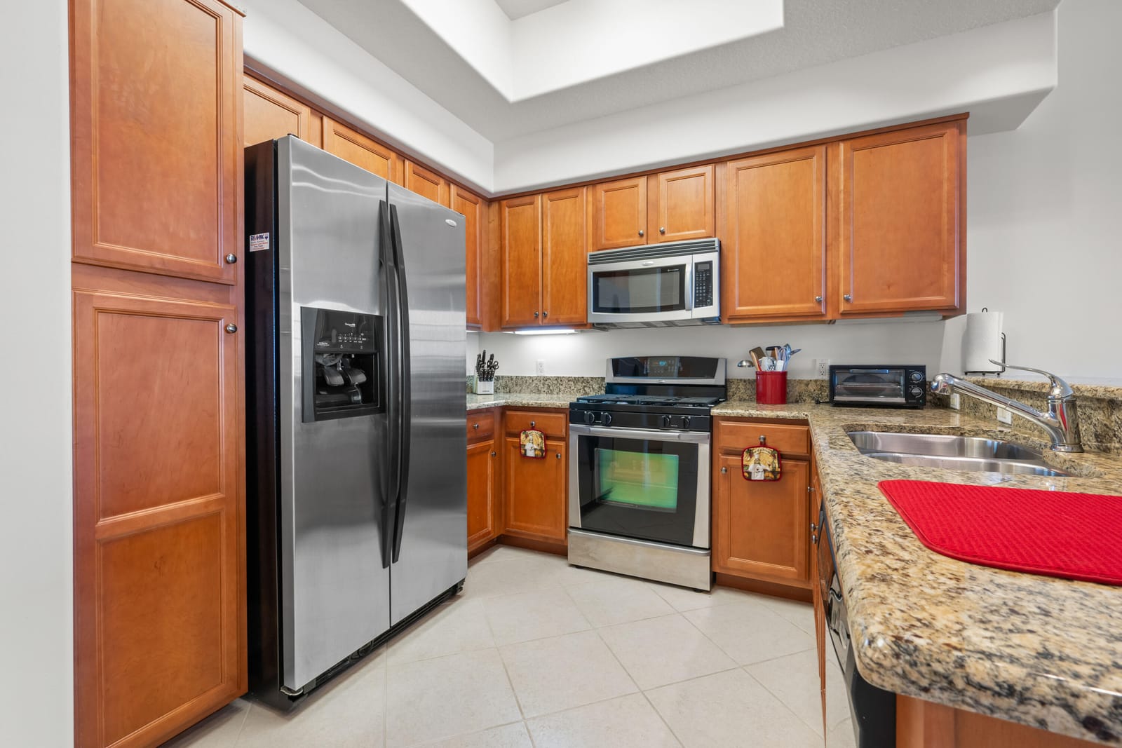 20 ORANGE Avenue 306 — photo 4