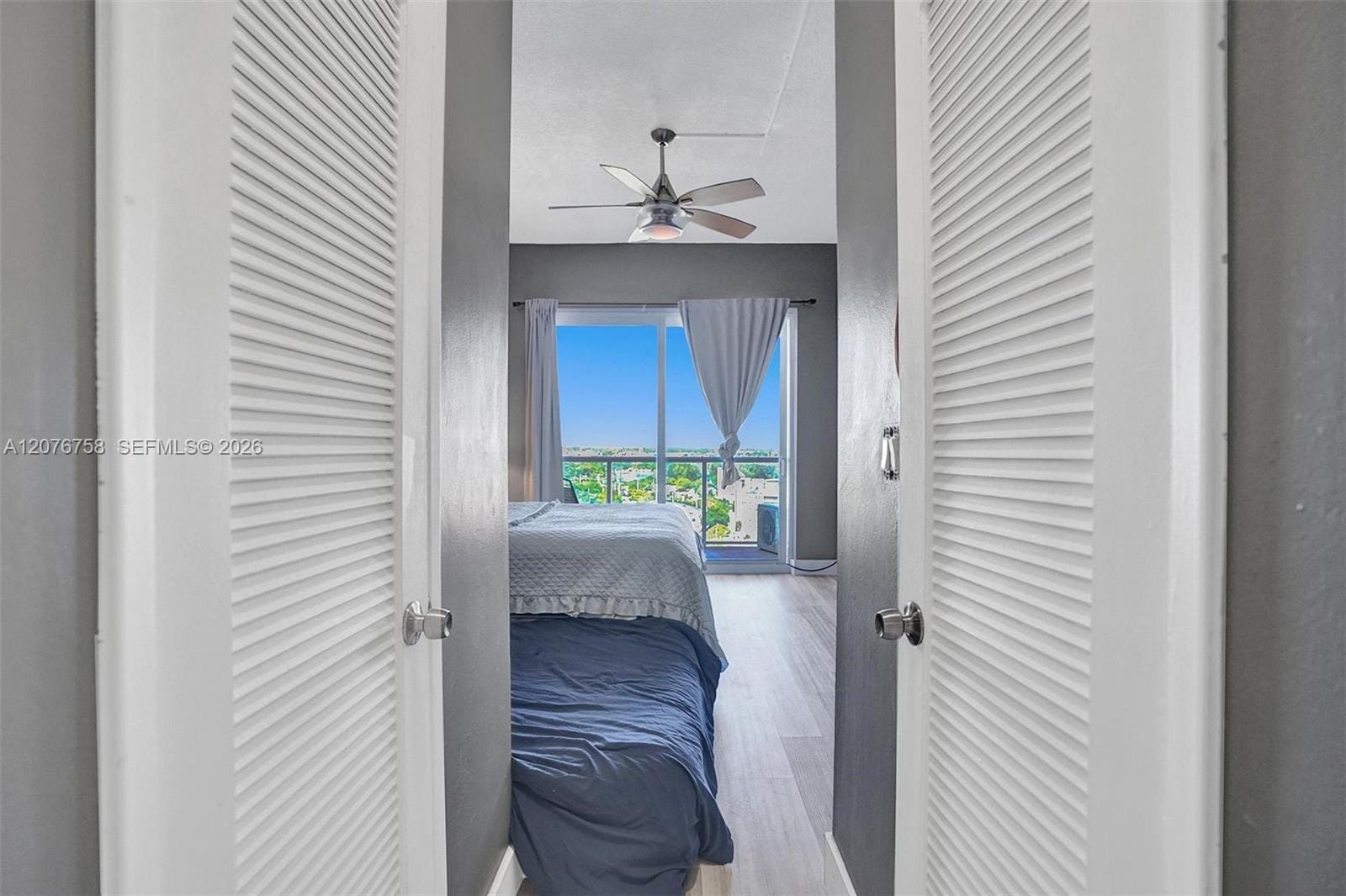 1351 NE Miami Gardens Drive 1703E — photo 11