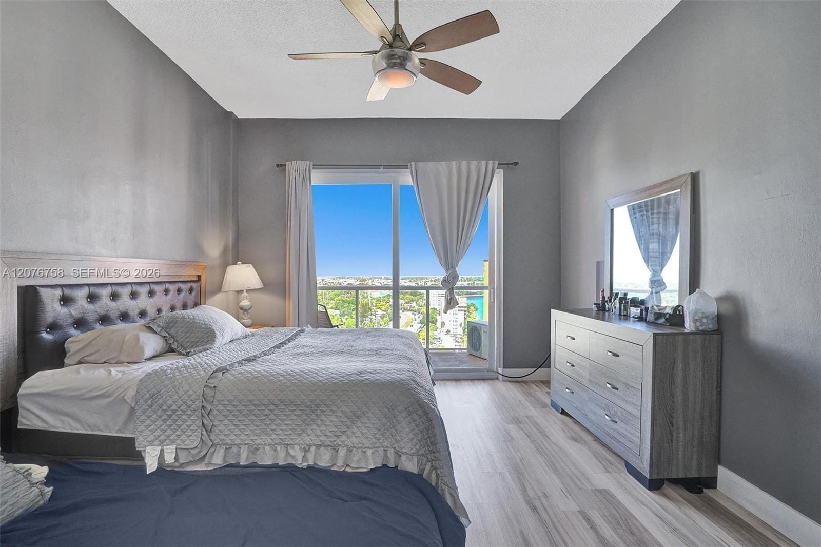 1351 NE Miami Gardens Drive 1703E — photo 10