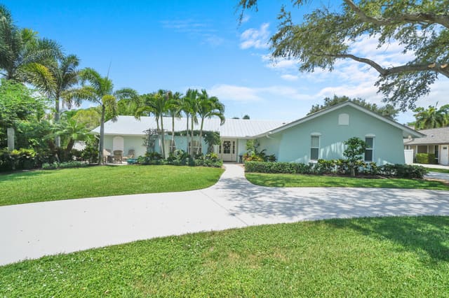 6176 EAGLES NEST Drive, Eagles Nest, Jupiter, FL