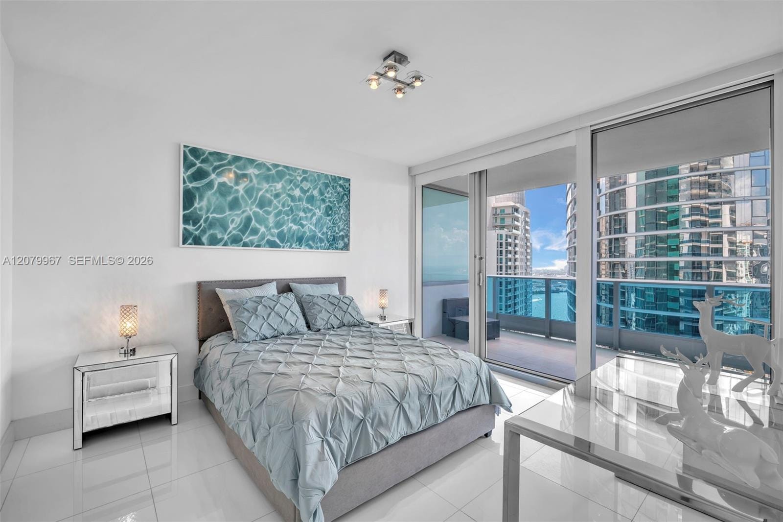 200 Biscayne Boulevard Way 3703, Miami, FL 33131 photo 15