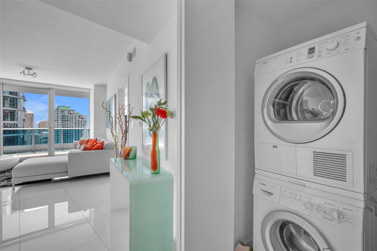 200 Biscayne Boulevard Way 3703, Miami, FL 33131 photo 29