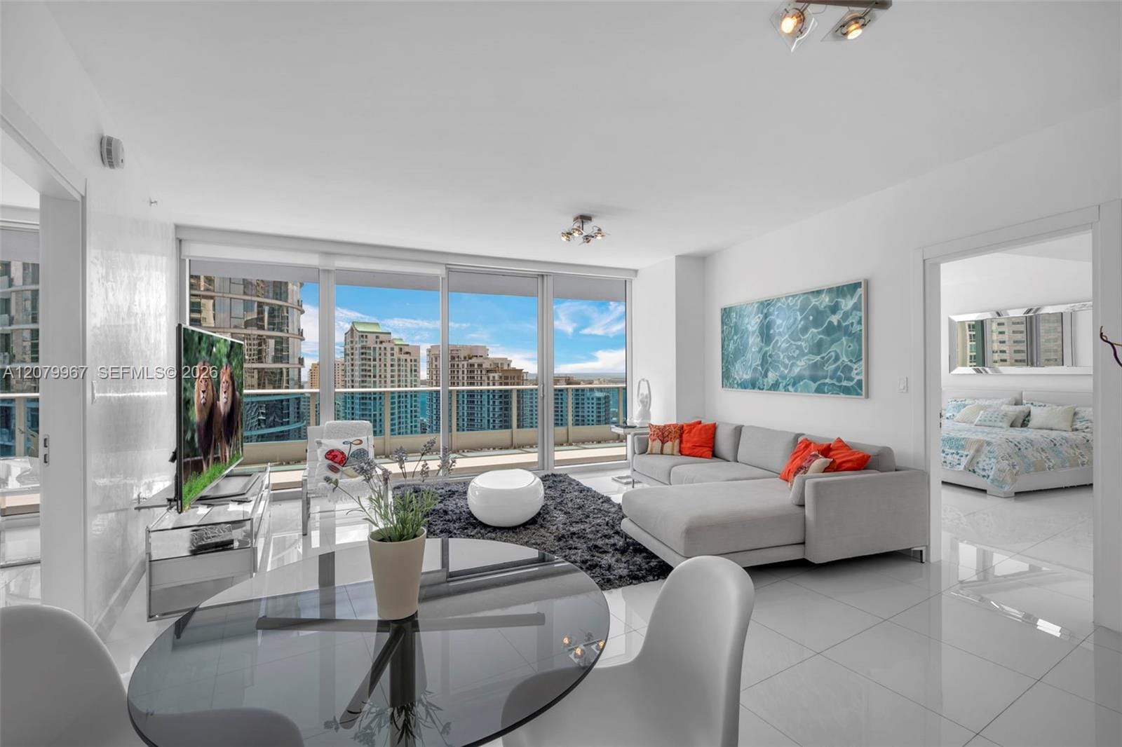 200 Biscayne Boulevard Way 3703, Miami, FL 33131 photo 5