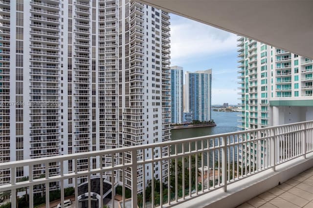 801 Brickell Key Boulevard 2110, Miami, FL 33131