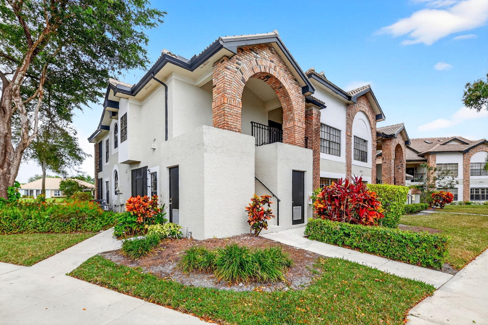 8065 Aberdeen Drive 101 — photo 3