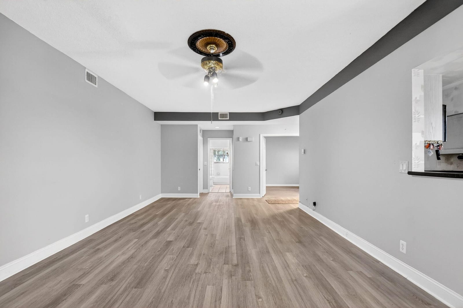 8065 Aberdeen Drive 101 — photo 8