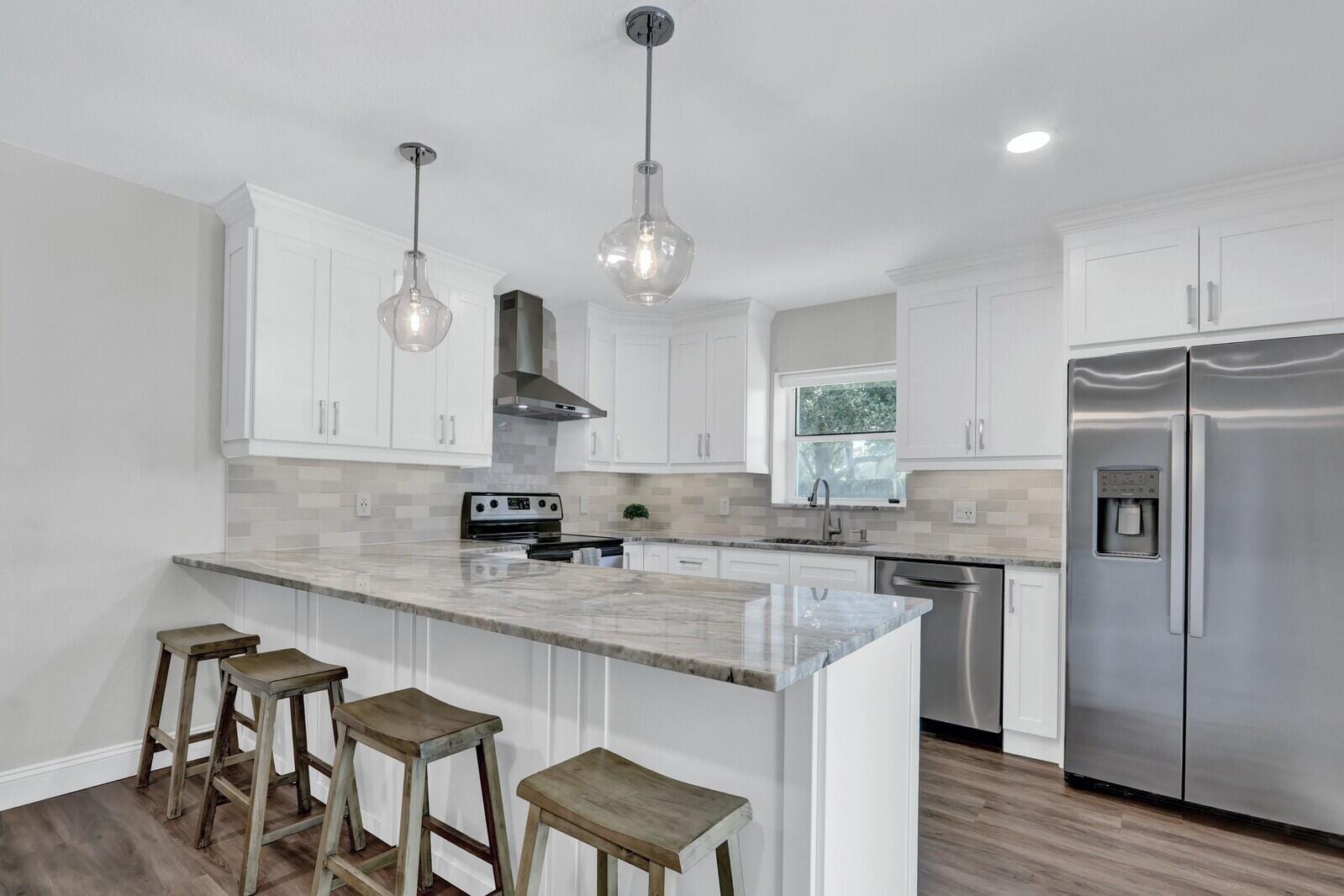35 SE BEECH TREE Lane, Stuart, FL 34994