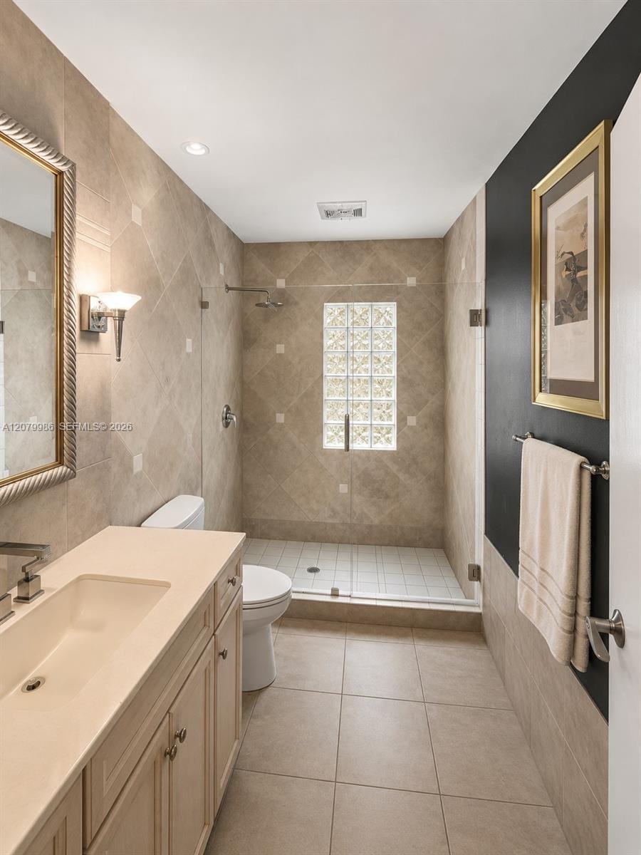 2421 NE 13th Street — photo 10