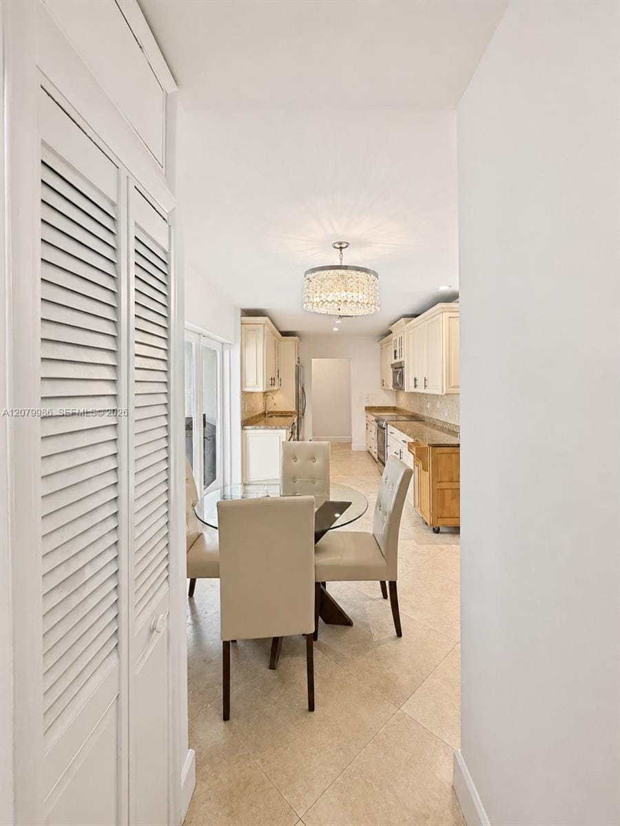 2421 NE 13th Street, Fort Lauderdale, FL 33304 photo 19