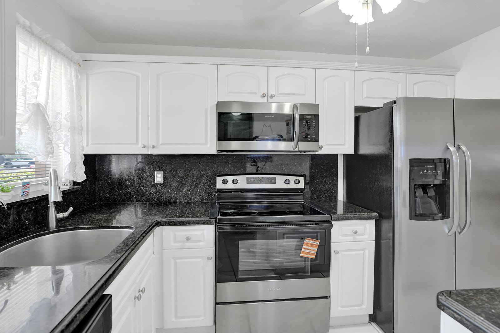 2651 Sunrise Lakes Drive E 104, Sunrise, FL 33322