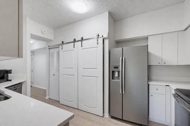 350 CRESTWOOD Circle 306, Royal Palm Beach, FL 33411