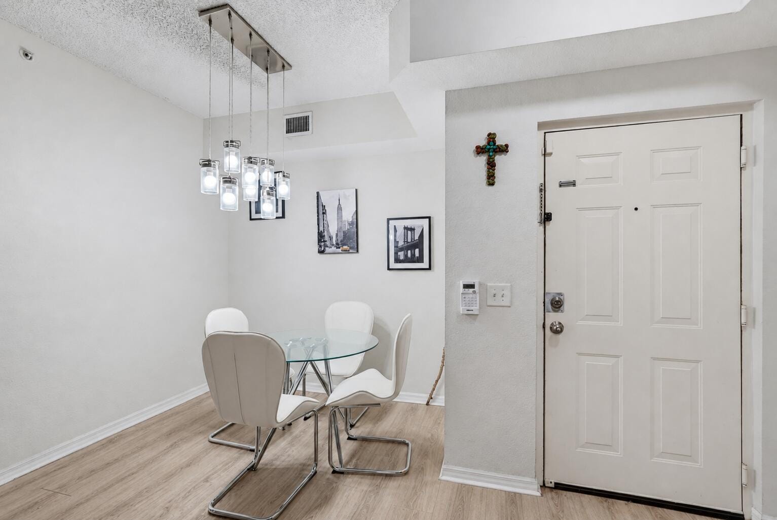 350 CRESTWOOD Circle 306 — photo 2
