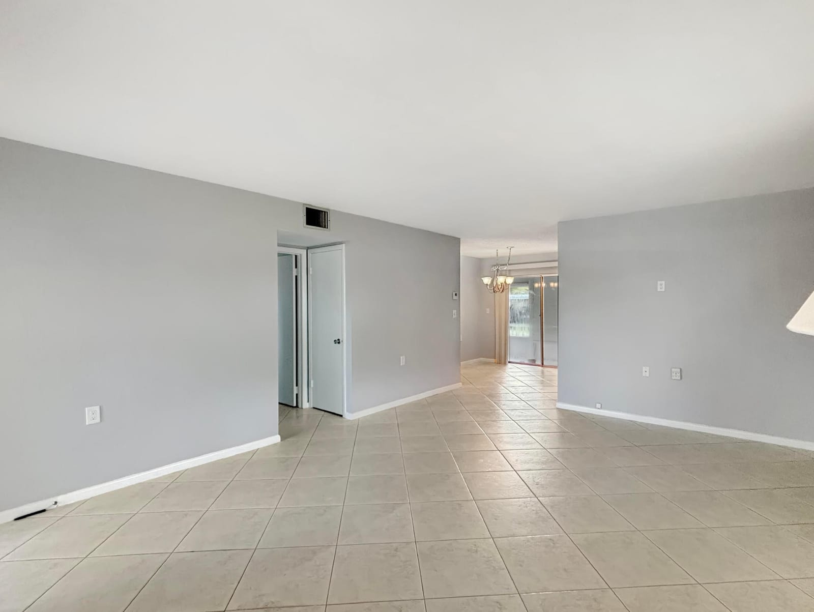 3154 Meridian Way S 6 — photo 12