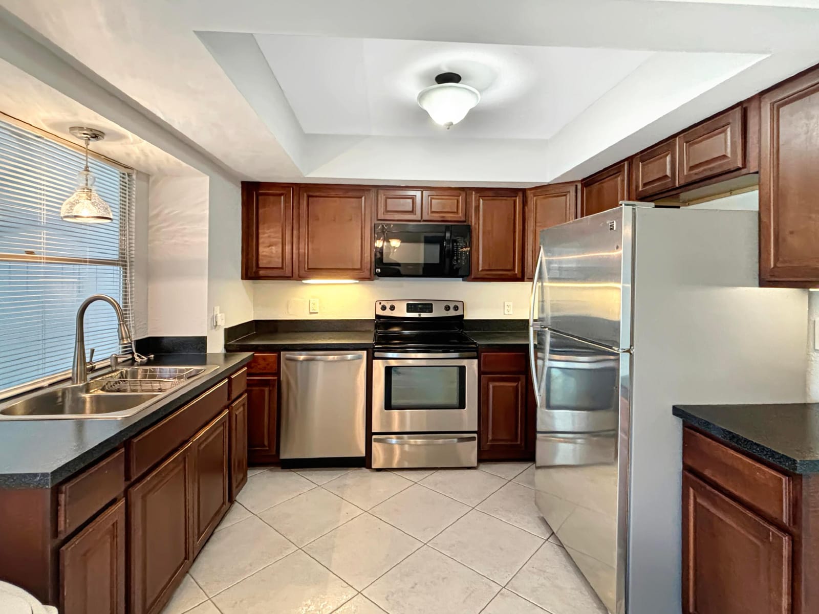 3154 Meridian Way S 6 — photo 7