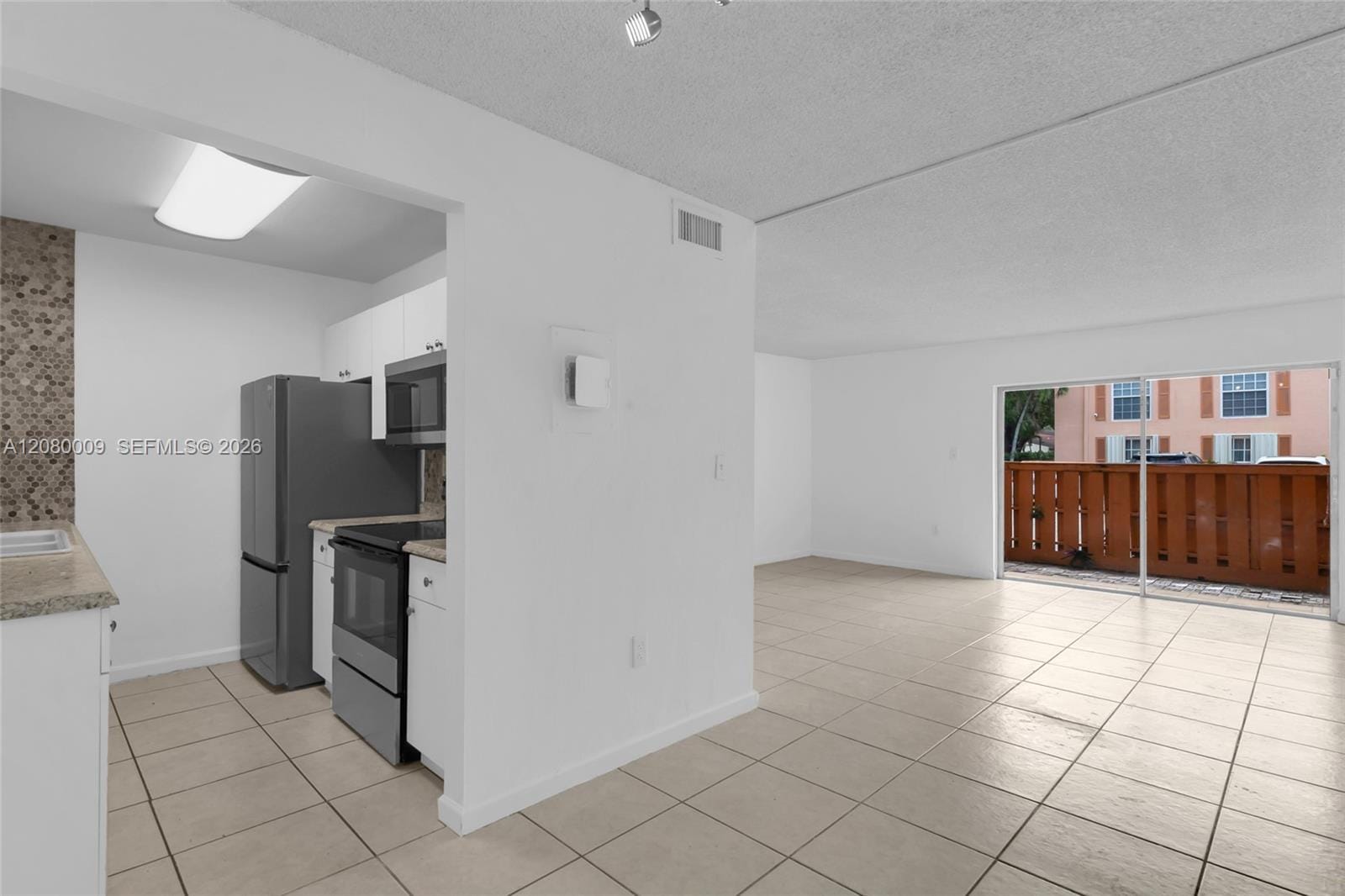 7100 Fairway Drive K11 — photo 3