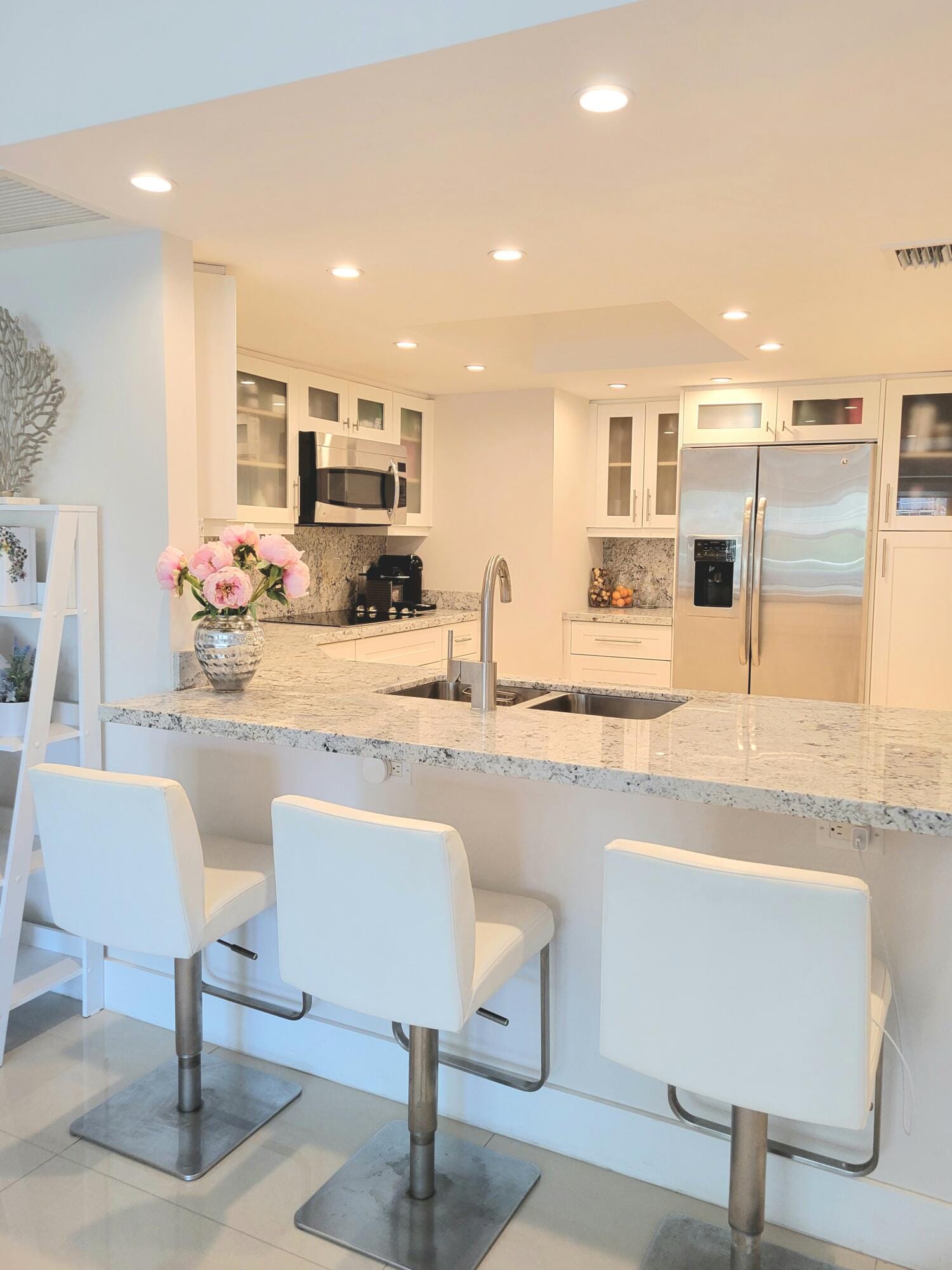 3000 E SUNRISE Boulevard 2B — photo 4