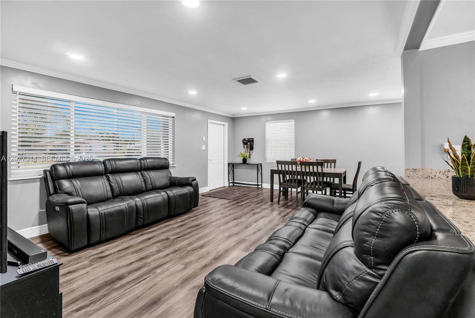 841 NE 59th Street, Oakland Park, FL 33334 photo 25