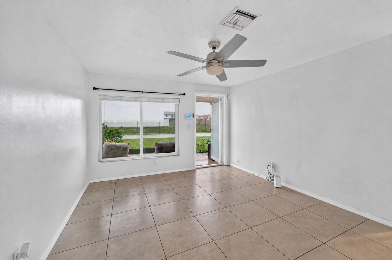 5900 Atlanta Street, Hollywood, FL 33021 photo 7