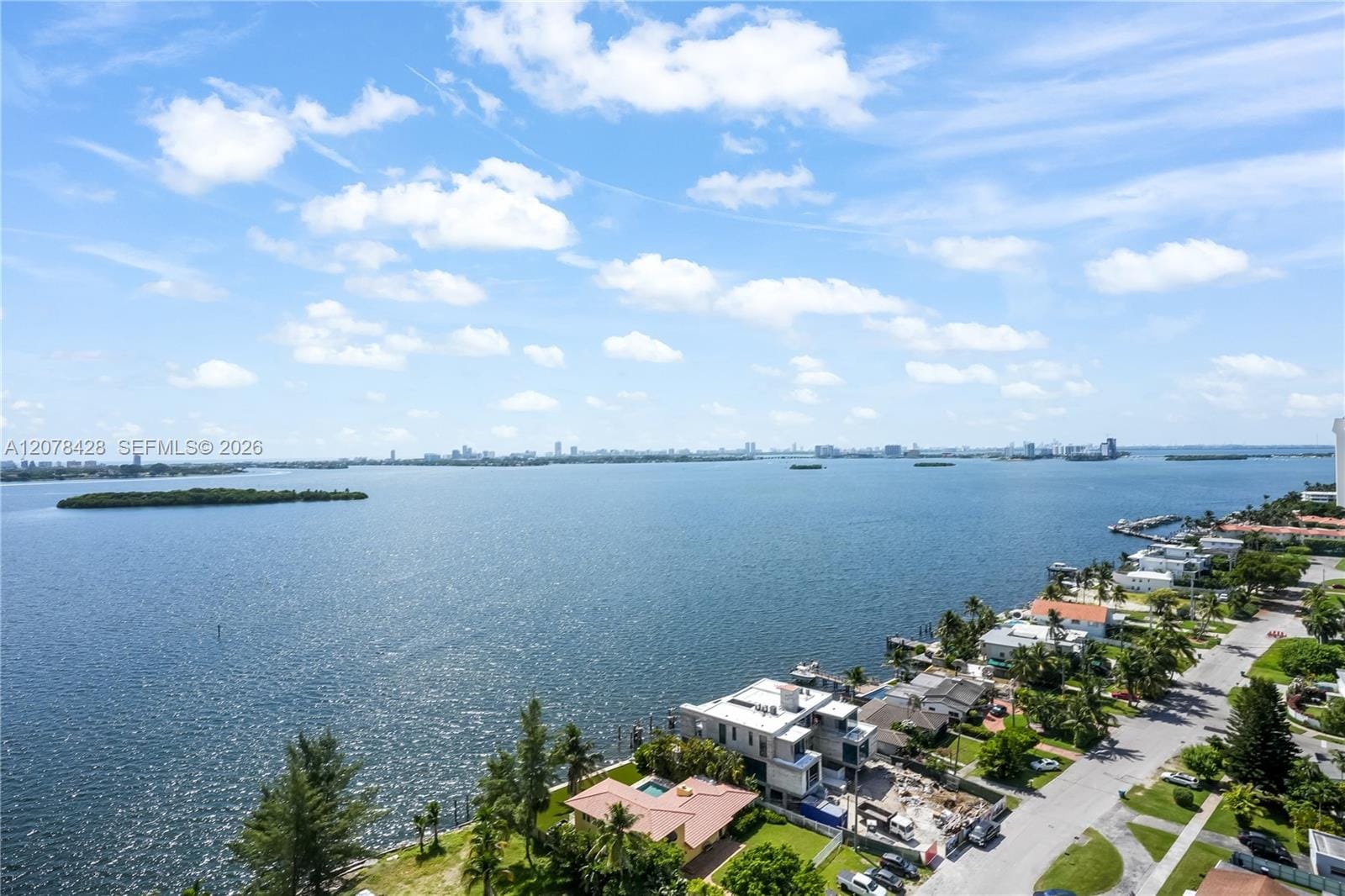 11113 Biscayne Boulevard 1951, Miami, FL 33181