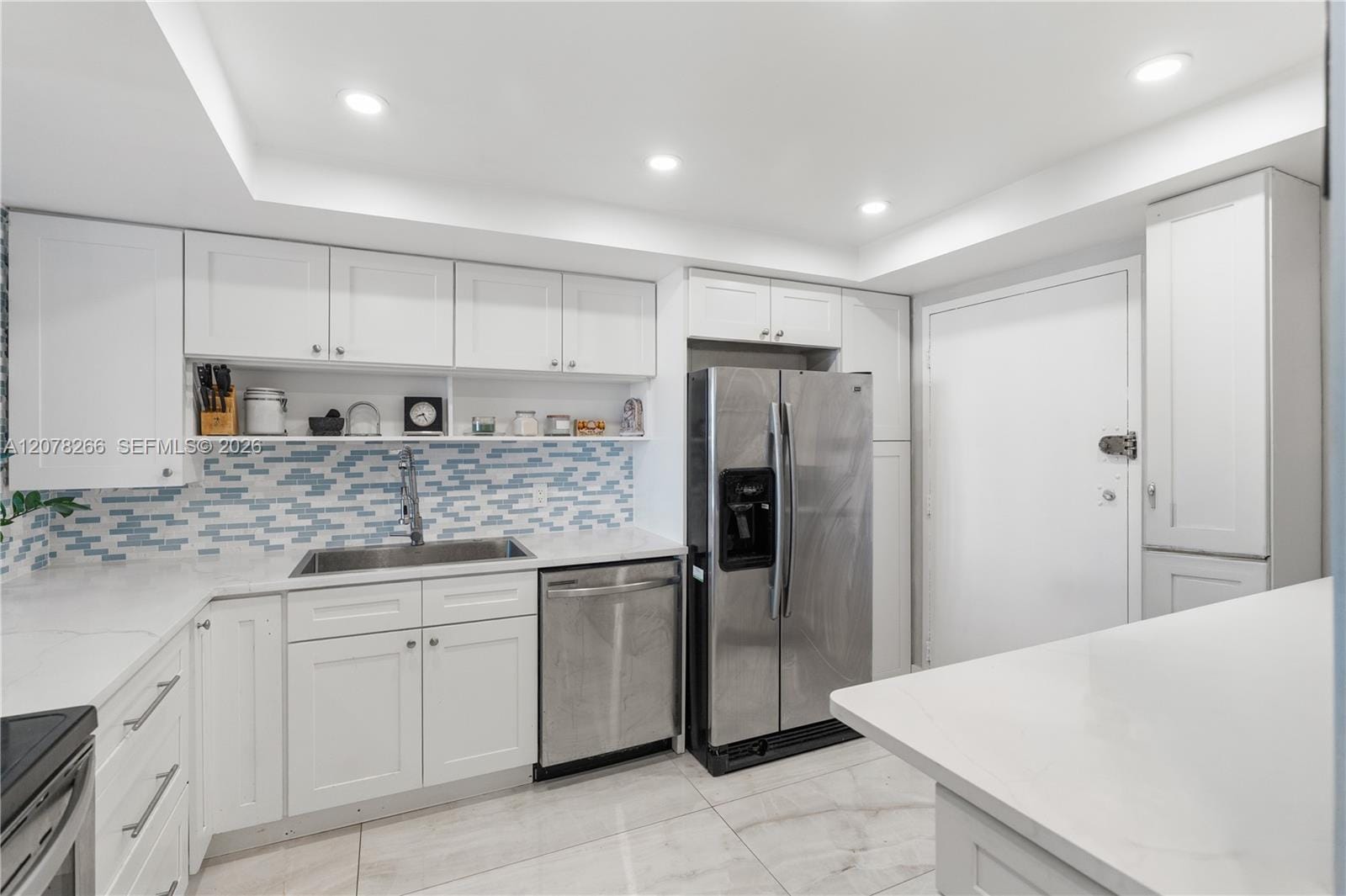 1351 NE Miami Gardens Drive 1603E — photo 3