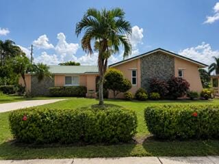 135 SW 7TH Avenue, South Bay, FL 33493