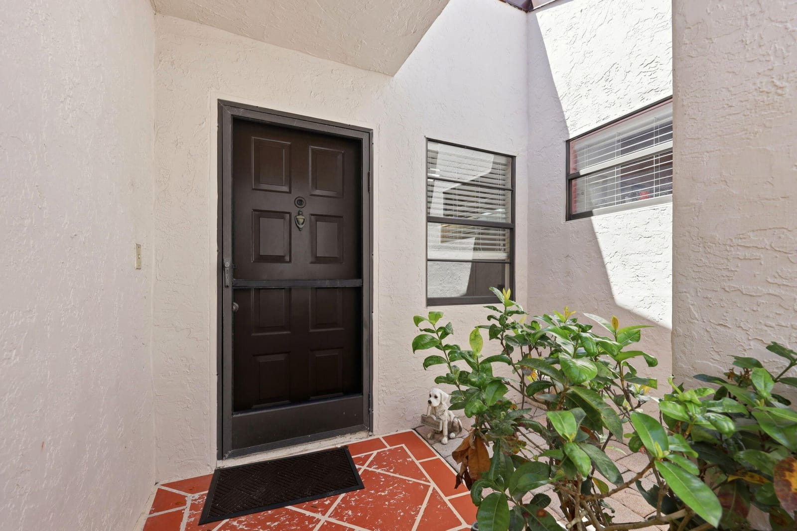 6013 SUNNY POINTE Circle — photo 4