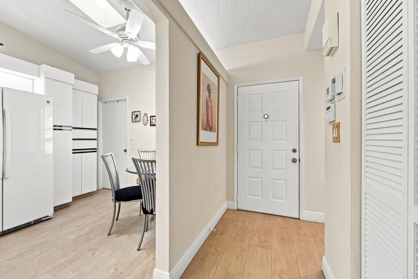 6013 SUNNY POINTE Circle — photo 5