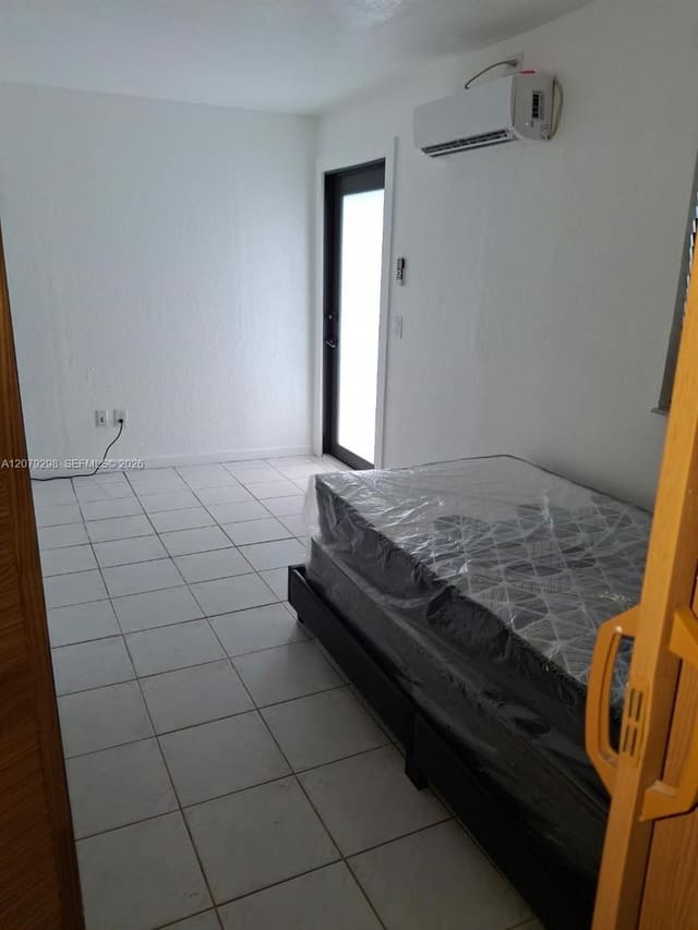 735 Sultan Avenue 1, Opa-Locka, FL 33054