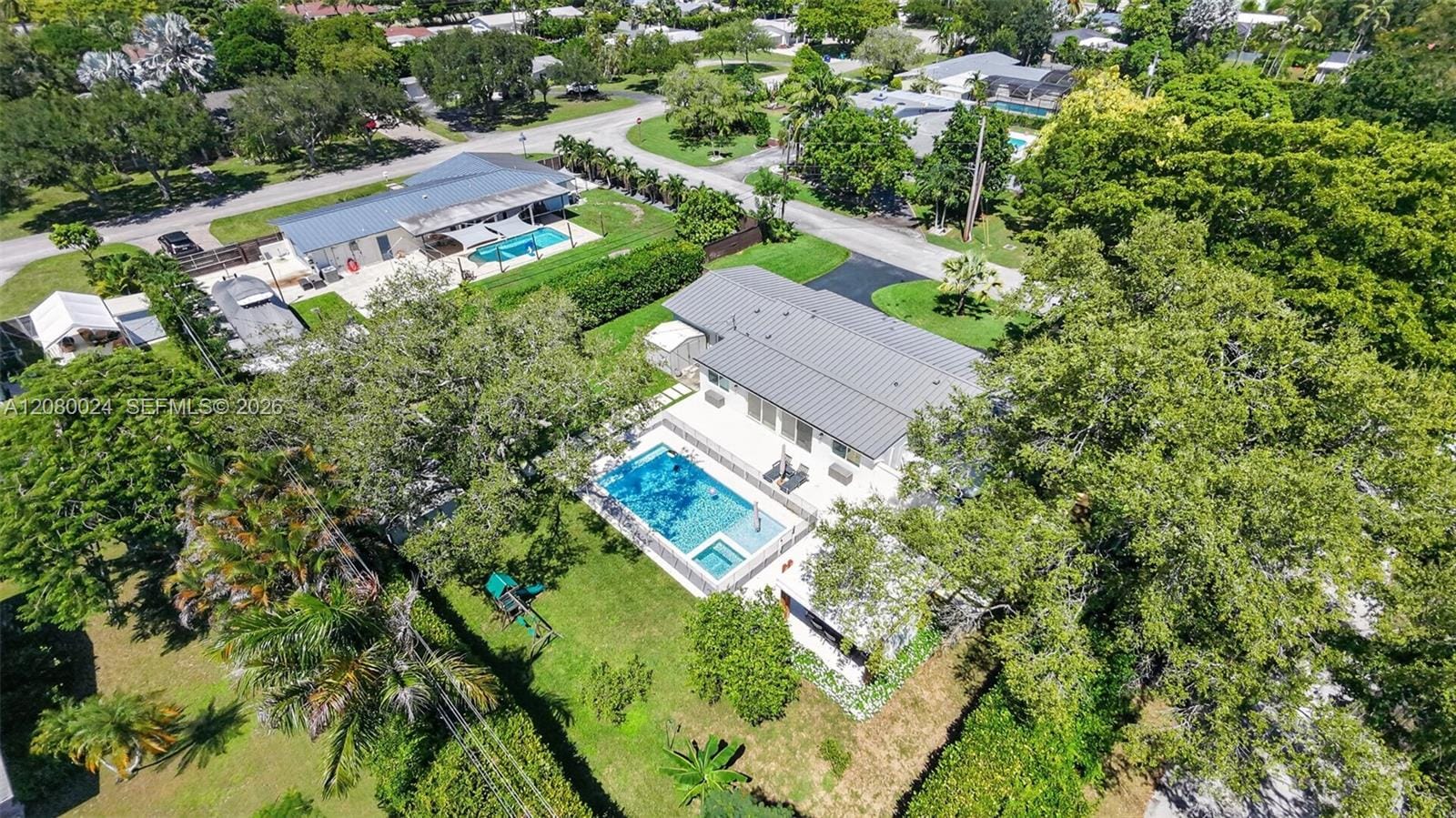 14220 SW 86th Avenue — photo 2