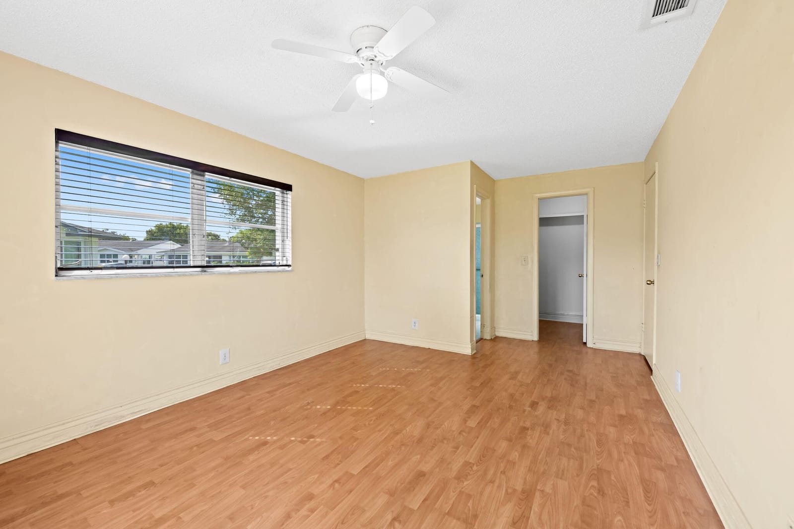 8711 NW 10TH Street D101 — photo 6