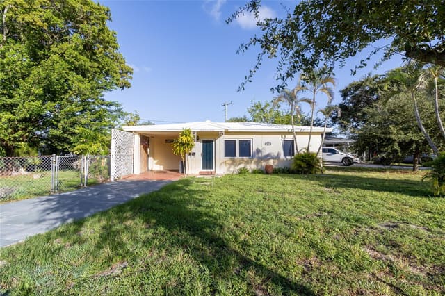 4720 N Andrews Avenue, Oakland Park, FL 33309
