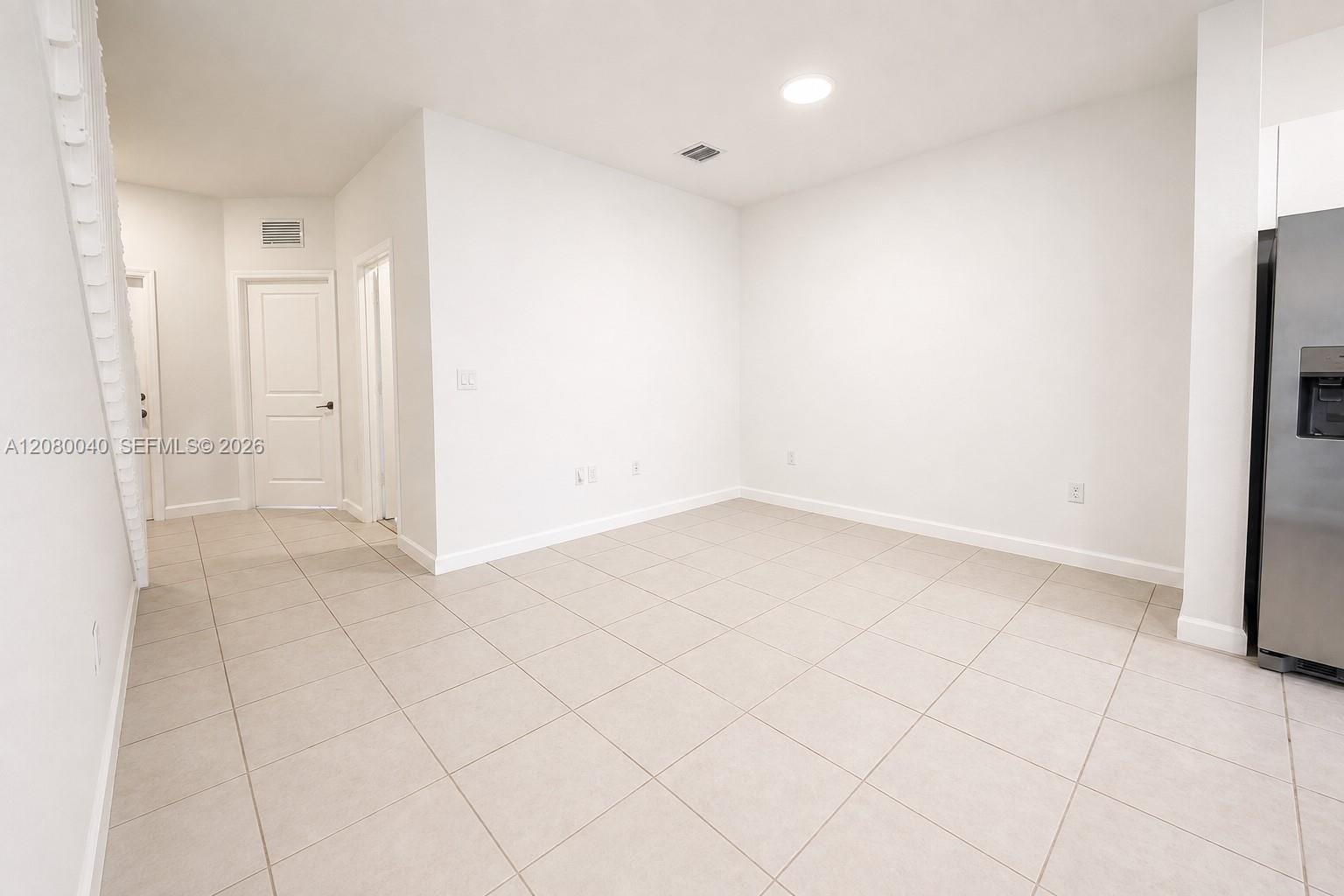 883 NE 211th Street 883 — photo 9