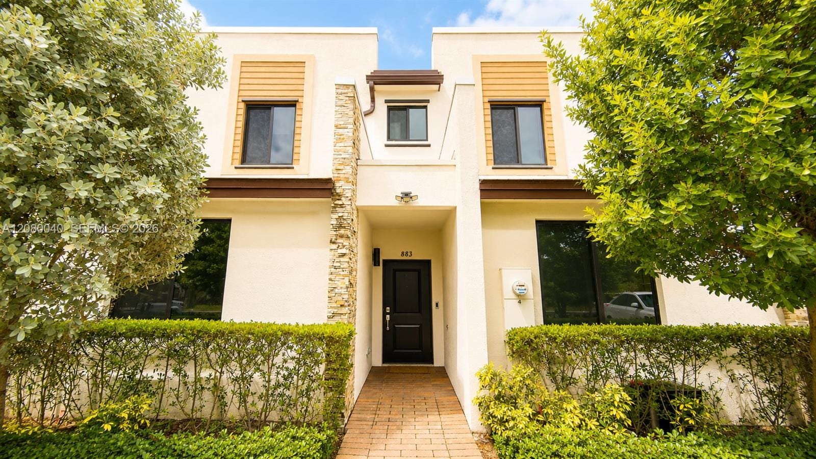 883 NE 211th Street 883, Miami, FL 33179