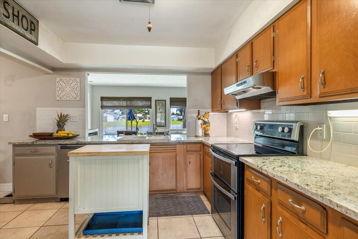 5904 Killarney Avenue — photo 12