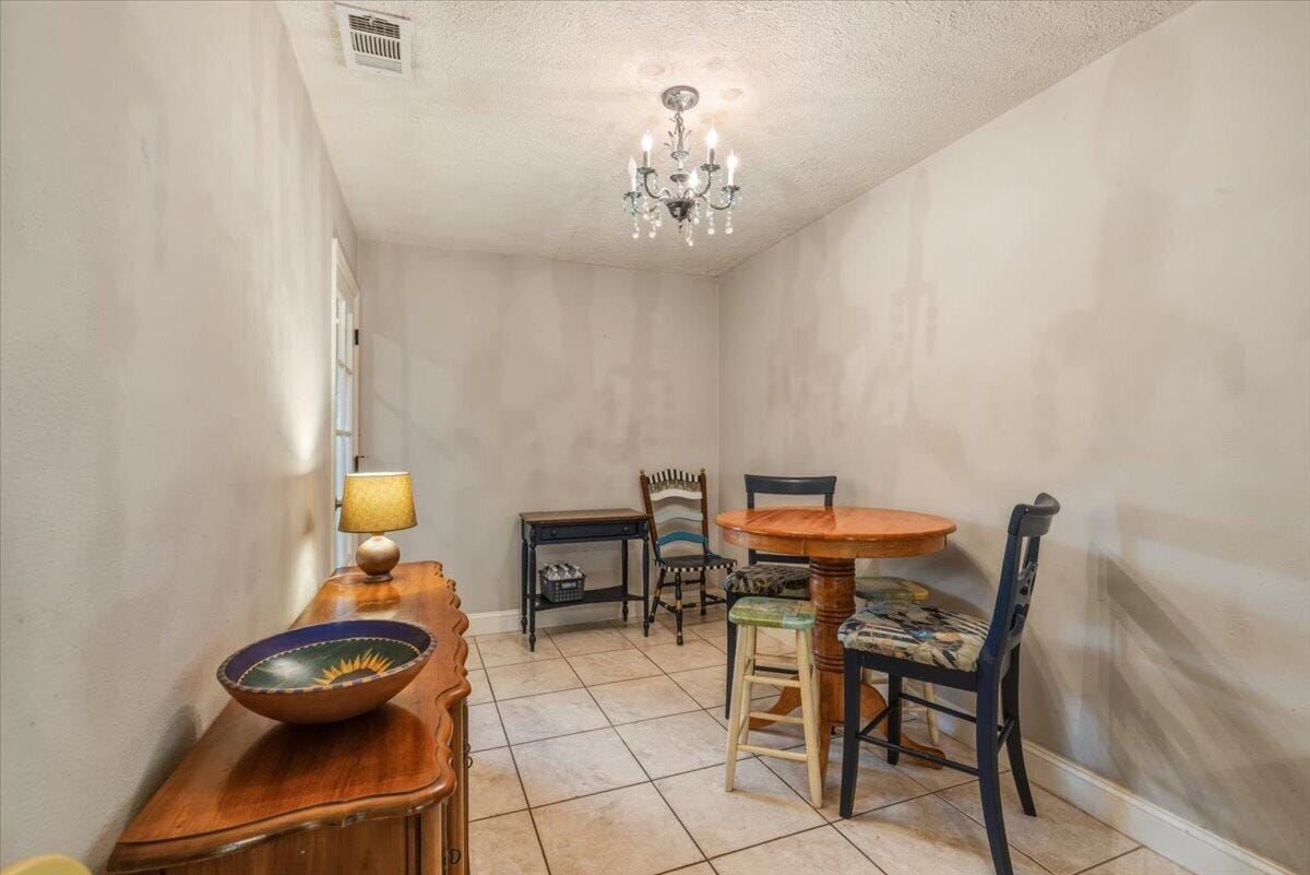 5904 Killarney Avenue, Fort Pierce, FL 34951 photo 16
