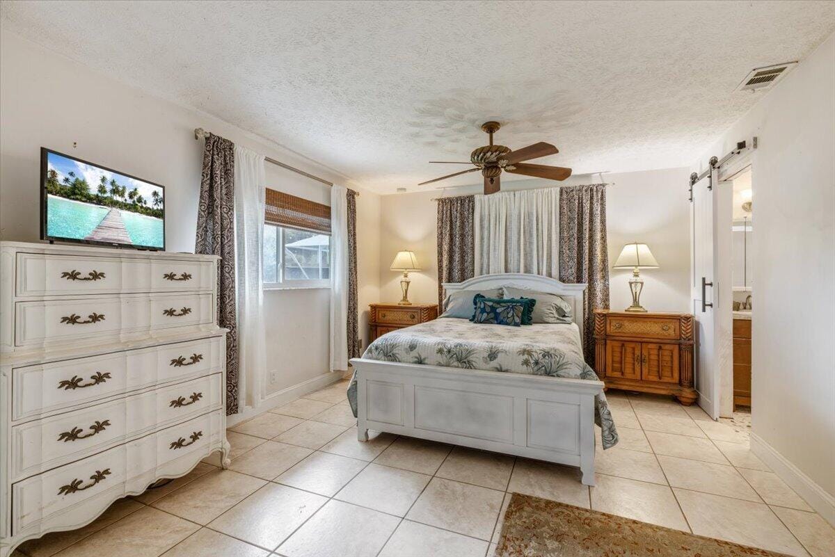 5904 Killarney Avenue, Fort Pierce, FL 34951 photo 26