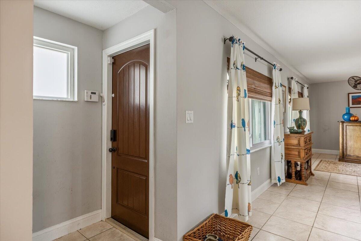 5904 Killarney Avenue — photo 5