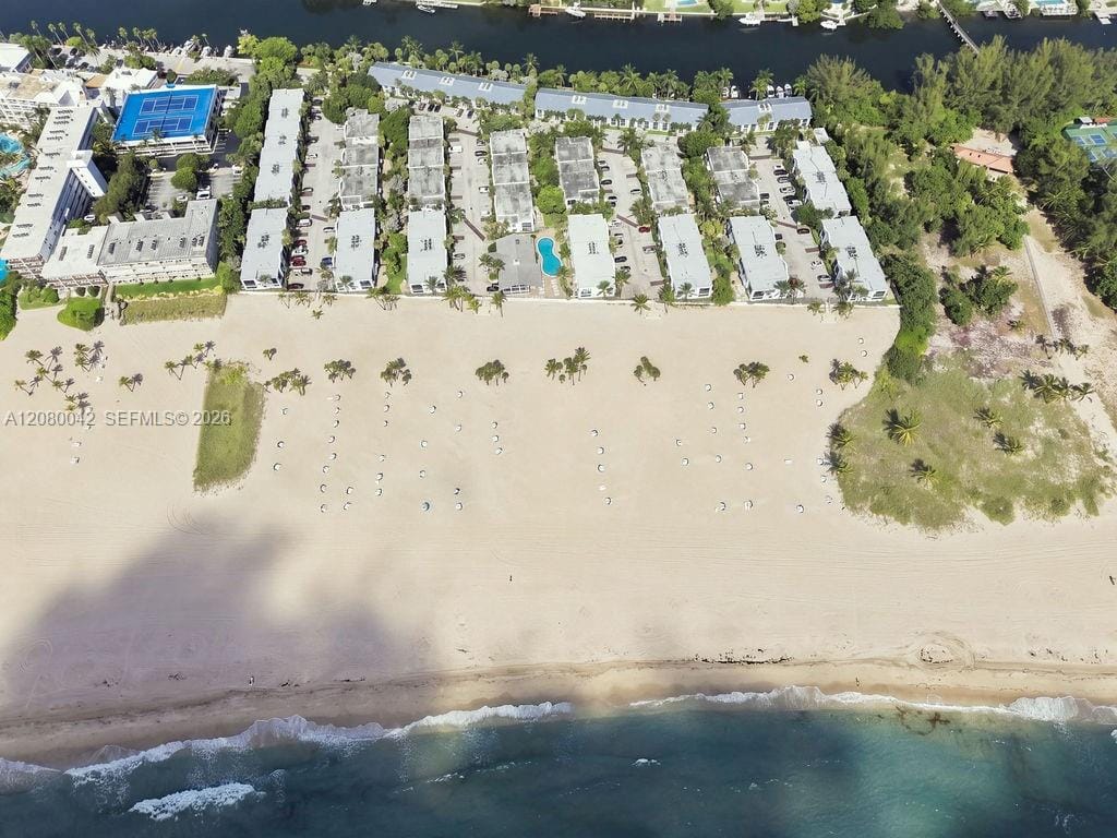 1565 S Ocean Lane 176 — photo 3