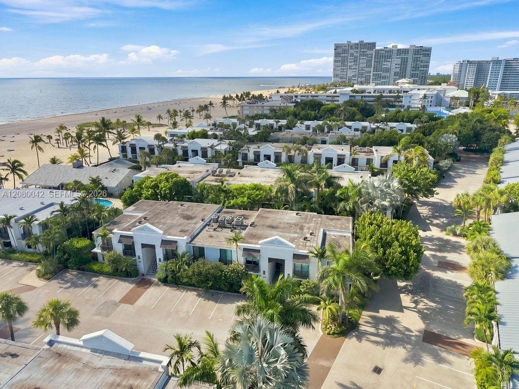 1565 S Ocean Lane 176 — photo 4